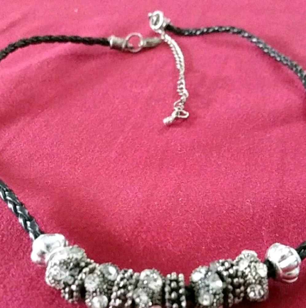 Black link necklace with silver jewels